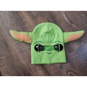 Kids knit Yoda winter hat